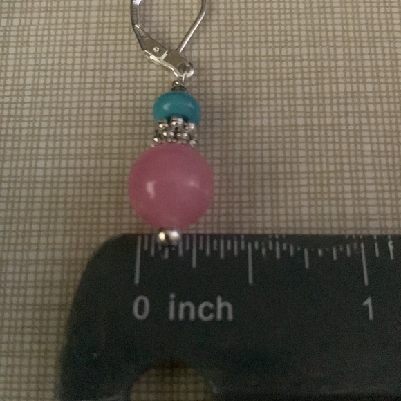 New pretty 8/9 mm pink Jade and 1mm turquoise beads lever back earrings - Picture 11 of 11
